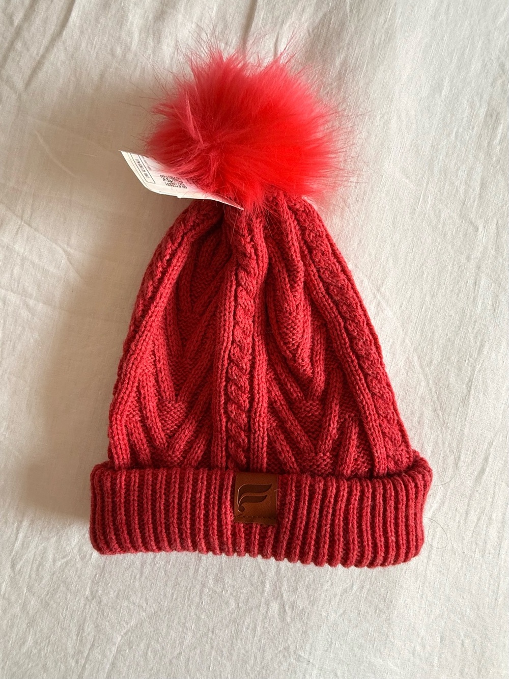 NWT Fabletics Pom Pom Beanie